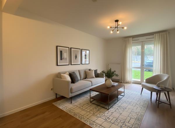 Appartement Toulouse 2 pièce(s) 39 m2 ,extérieur et place de parking