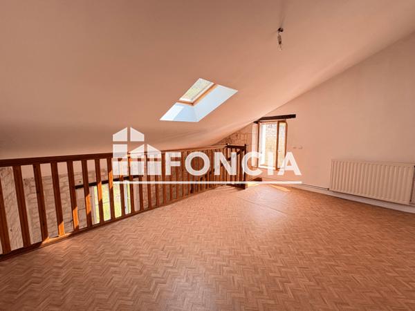 Location Maison 2 pièces 94.9 m² - Couziers 37500