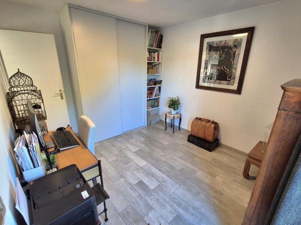Maison 116 m2 avec jardin 430 m2 à Alès Alès (30100)