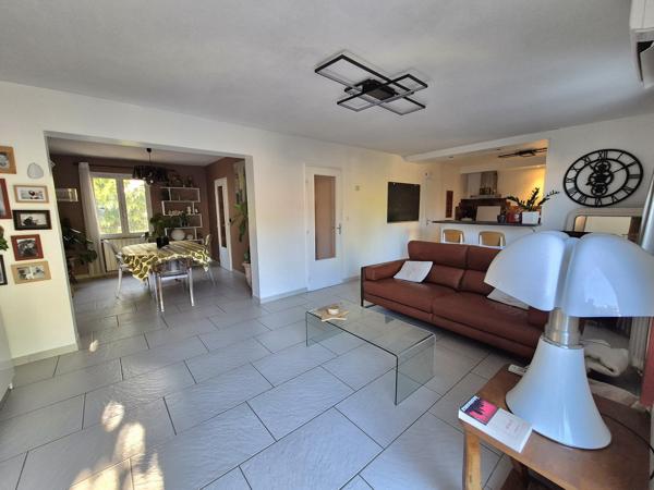 Maison 116 m2 avec jardin 430 m2 à Alès Alès (30100)