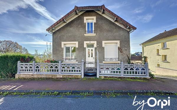 Maison à vendre    4 pièces • 90,30 m2 Saint-Éloy-les-Mines