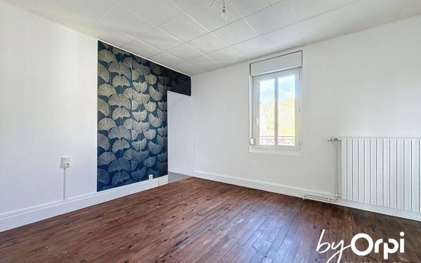 Maison à vendre    4 pièces • 90,30 m2 Saint-Éloy-les-Mines