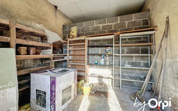 Maison à vendre    4 pièces • 90,30 m2 Saint-Éloy-les-Mines