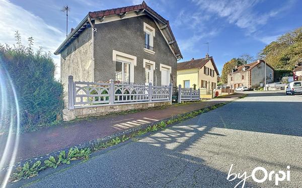 Maison à vendre    4 pièces • 90,30 m2 Saint-Éloy-les-Mines