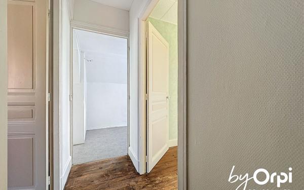 Maison à vendre    4 pièces • 90,30 m2 Saint-Éloy-les-Mines