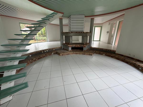 MAISON D'ARCHITECTE 190 M2 - 6 PIECES - PISCINE