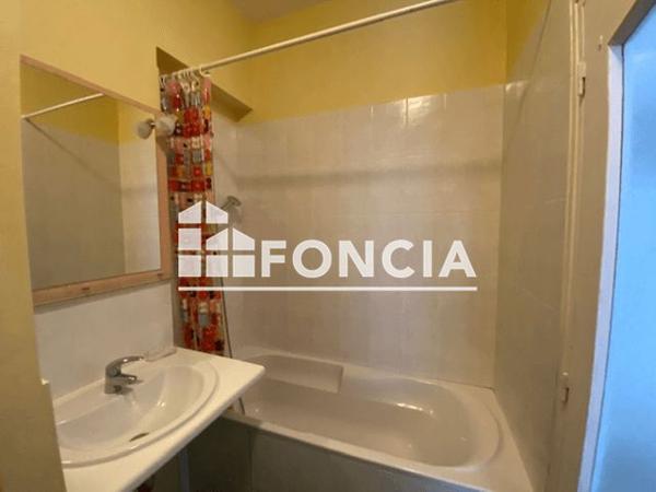 Location Studio 23 m² - 26 RUE LOUIS PATEUR Douarnenez 29100