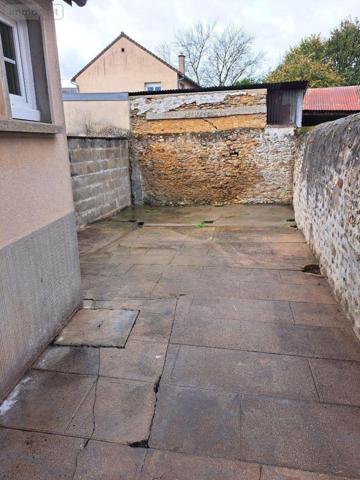 Maison à vendre à Ballon-Saint-Mars dans la Sarthe (72290), ref : 001/1645