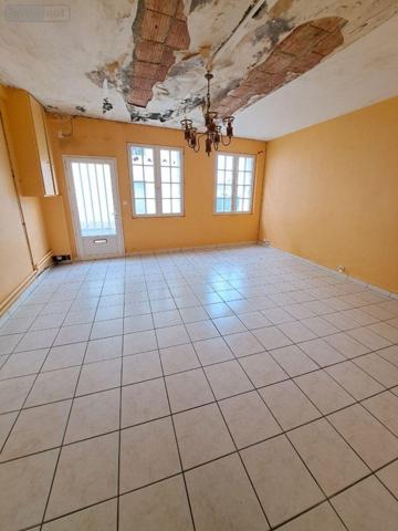 Maison à vendre à Ballon-Saint-Mars dans la Sarthe (72290), ref : 001/1645