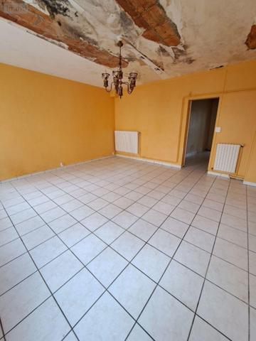 Maison à vendre à Ballon-Saint-Mars dans la Sarthe (72290), ref : 001/1645