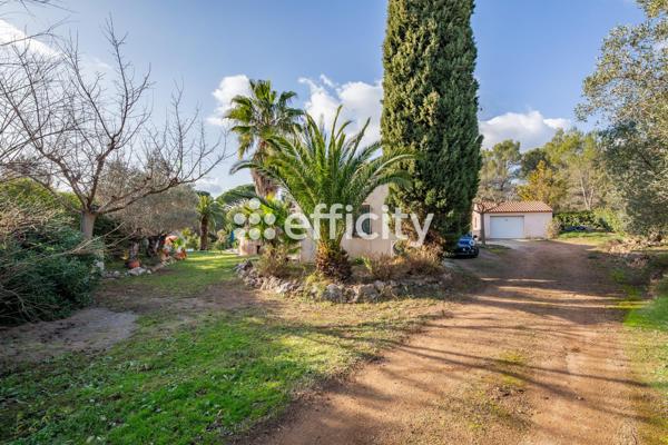 Maison 5 pièces - 141 m² Exclusivité efficity