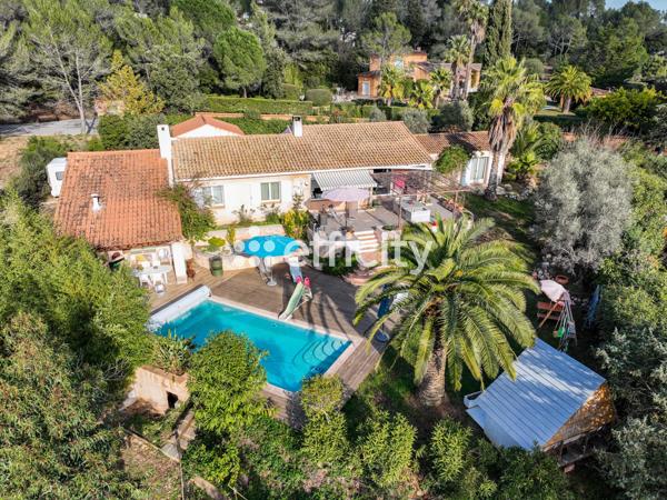 Maison 5 pièces - 141 m² Exclusivité efficity