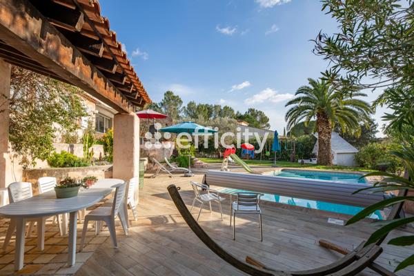 Maison 5 pièces - 141 m² Exclusivité efficity