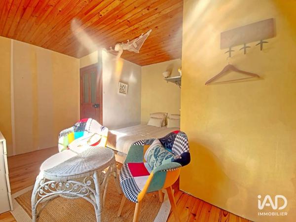Maison à vendre 6 pièces 235 m² Saint-Romain-Lachalm