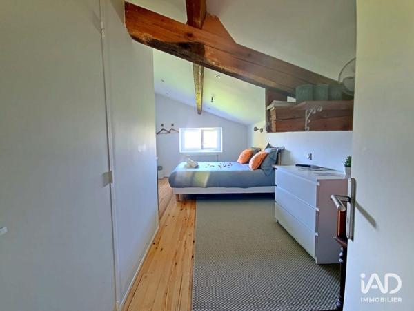 Maison à vendre 6 pièces 235 m² Saint-Romain-Lachalm