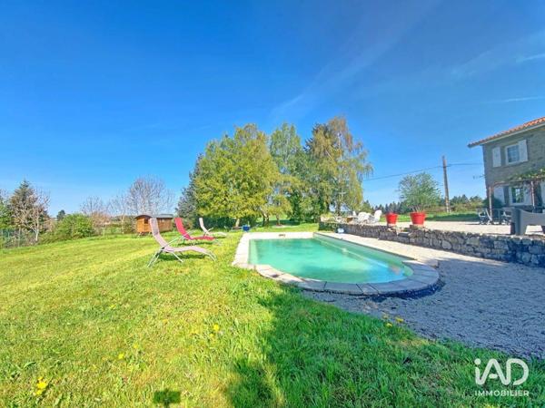 Maison à vendre 6 pièces 235 m² Saint-Romain-Lachalm