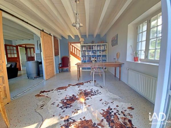 Maison à vendre 6 pièces 235 m² Saint-Romain-Lachalm