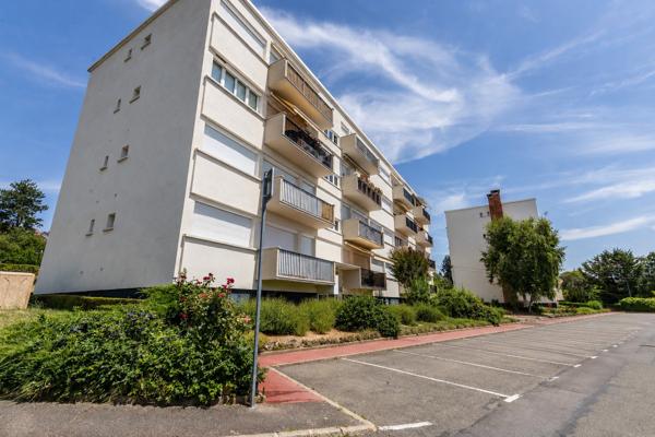 Appartement avec balcon à Verrières-le-Buisson