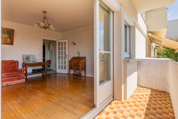 Appartement avec balcon à Verrières-le-Buisson