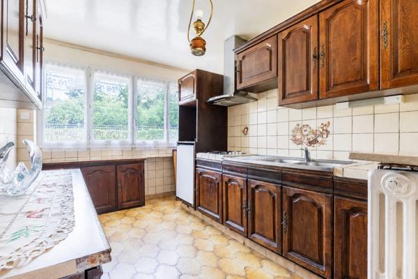 Appartement avec balcon à Verrières-le-Buisson