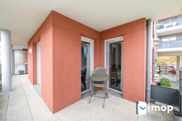T3 avec terrasse 16 m² et double parking sécurisé