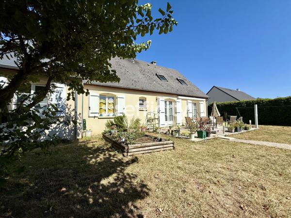 Maison
         6 pièces
        - 161 m² Exclusivité 249 000 € *