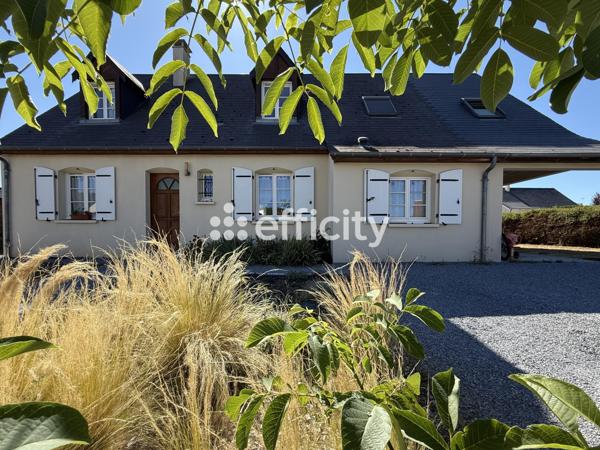 Maison
         6 pièces
        - 161 m² Exclusivité 249 000 € *