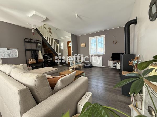 Maison
         6 pièces
        - 161 m² Exclusivité 249 000 € *