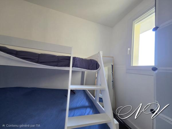 T2 CABINE D'EXCEPTION - ENTIEREMENT RENOVE - VUE LATERALE MER