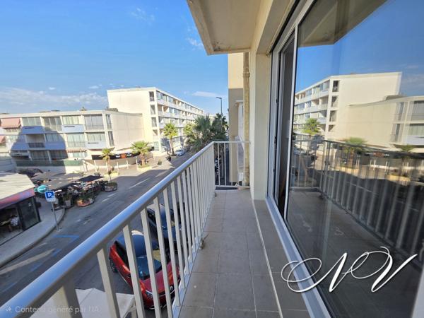 T2 CABINE D'EXCEPTION - ENTIEREMENT RENOVE - VUE LATERALE MER