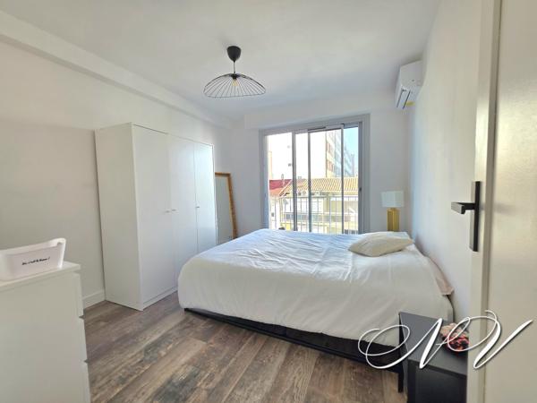 T2 CABINE D'EXCEPTION - ENTIEREMENT RENOVE - VUE LATERALE MER