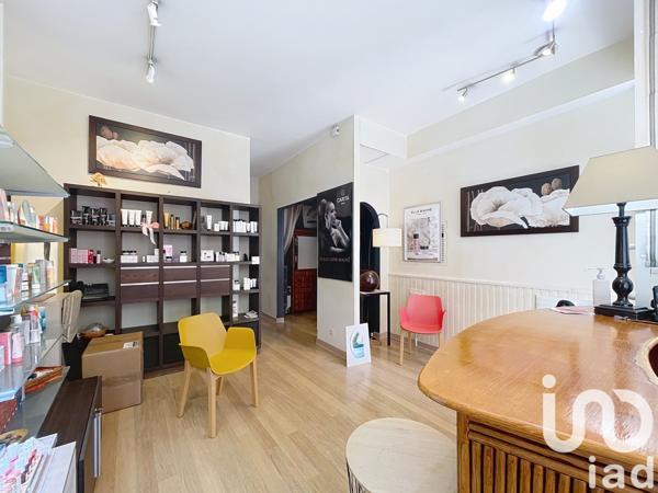 Immeuble à vendre 127 m² Fontainebleau