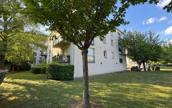 Appartement à vendre    2 pièces • 54,65 m2 Trappes