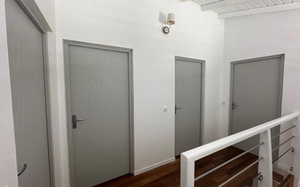 Maison à vendre    4 pièces •  Saint-François