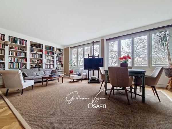 Joli T4 dans immeuble Art Déco secteur Saint Louis