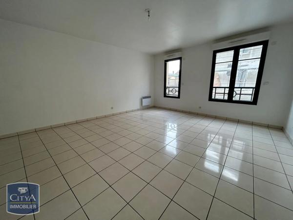 Appartement à louer 2 pièces 51m² Arpajon (91290)