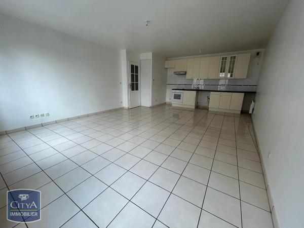 Appartement à louer 2 pièces 51m² Arpajon (91290)