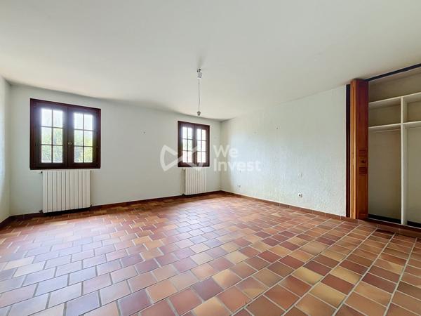 Propriété de 478 m² avec deux habitations sur 7 300 m²