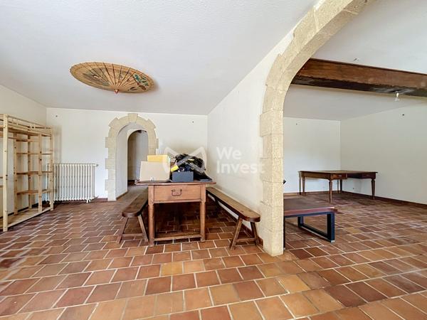 Propriété de 478 m² avec deux habitations sur 7 300 m²