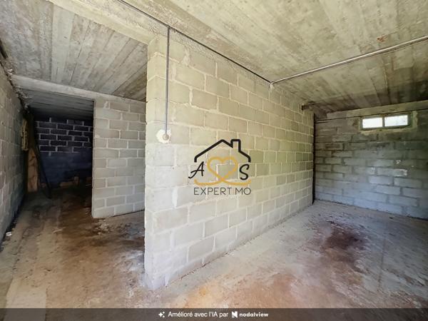 MAISON À RÉNOVER SUR SOUS-SOL COMPLET - PONT DU CHATEAU 63430