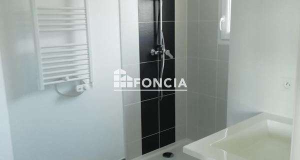 Location Maison 4 pièces 79.85 m² - Le Luc 83340