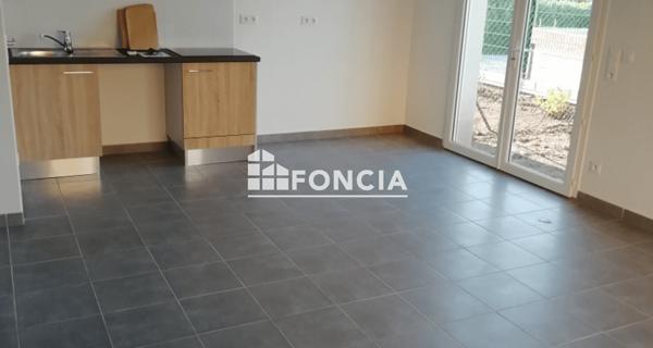 Location Maison 4 pièces 79.85 m² - Le Luc 83340