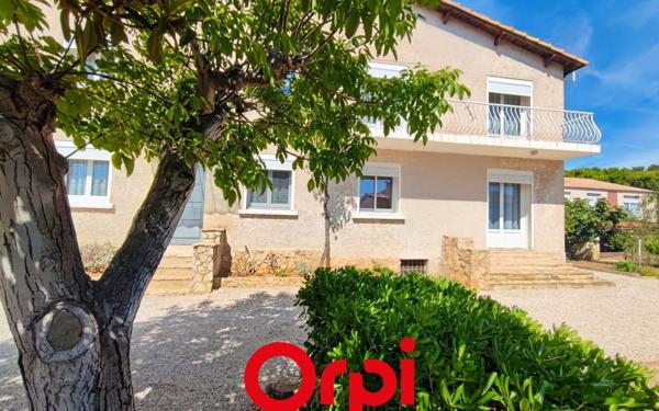 Maison à vendre    8 pièces •  Bandol