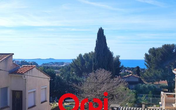 Maison à vendre    8 pièces •  Bandol