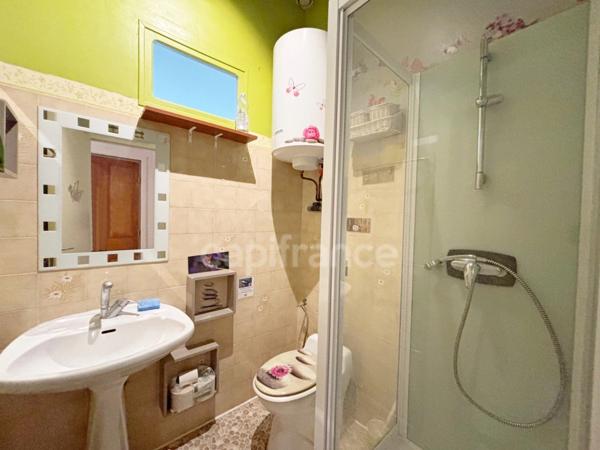 Charmant T2 au calme en plein centre-ville de DOUARNENEZ-à deux pas des ports et des plages