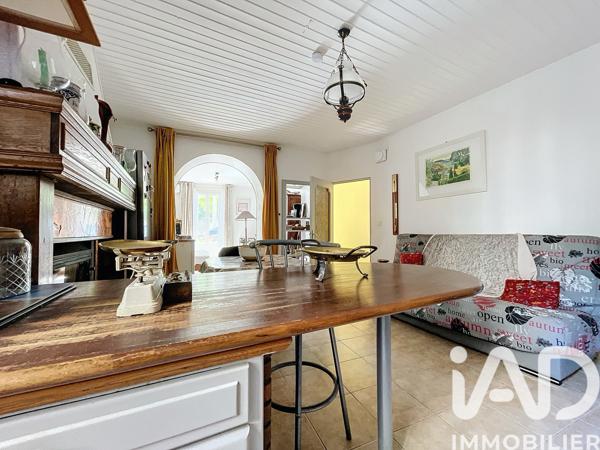 Maison à vendre 10 pièces 240 m² Poilhes