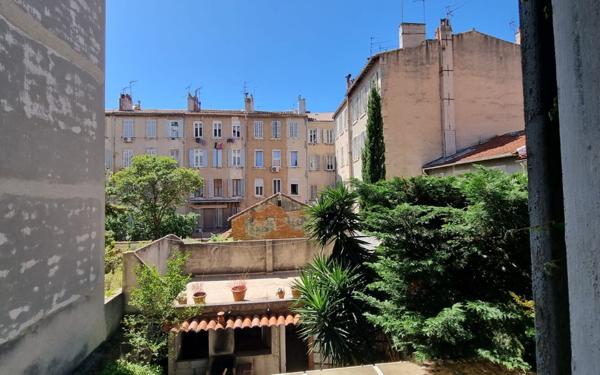 Appartement à vendre    2 pièces • 36,60 m2 Marseille 4