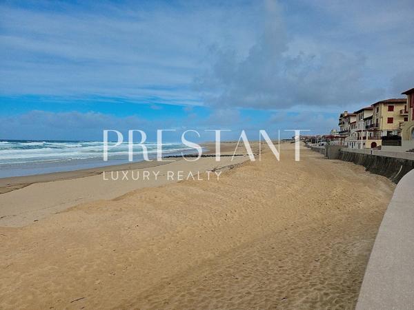 Appartement rénové à 200m de la plage centrale d’Hossegor- Emplacement premium, fort potentiel locatif, HOSSEGOR