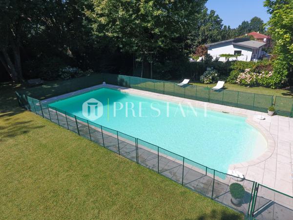 Villa historique avec piscine et grand parc arboré – Parc d’Hiver, BIARRITZ