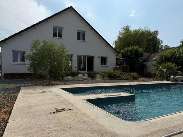 Maison Deols 9 pièce(s) 162,1m2